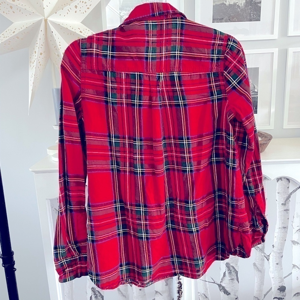 𝅺Like New Plaid Button Down Old Navy​​​​​​​​​​​​​​​ - Picture 3 of 4